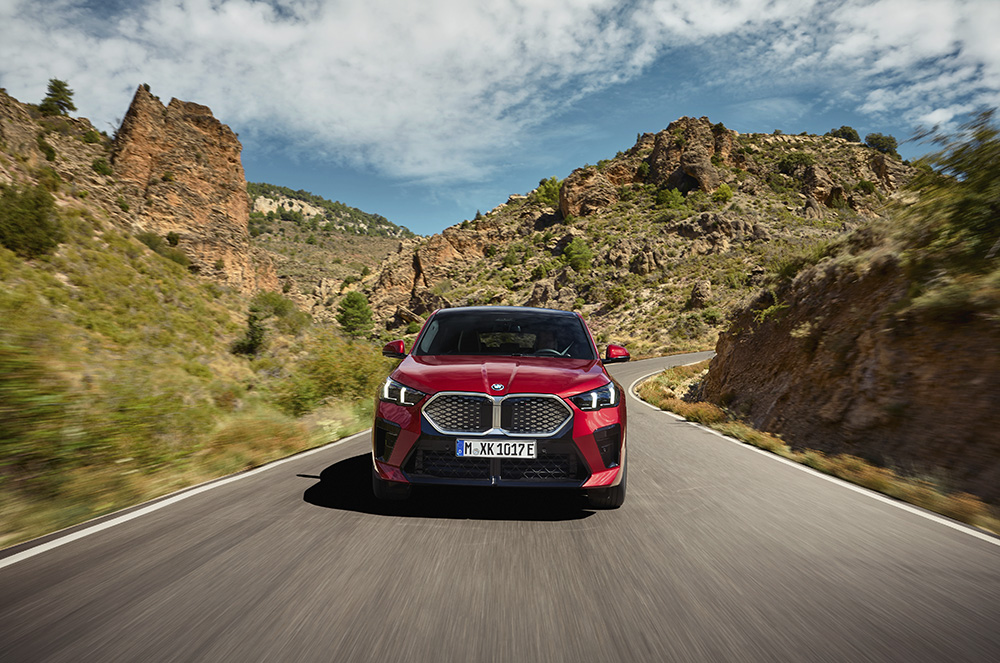 BMW iX2